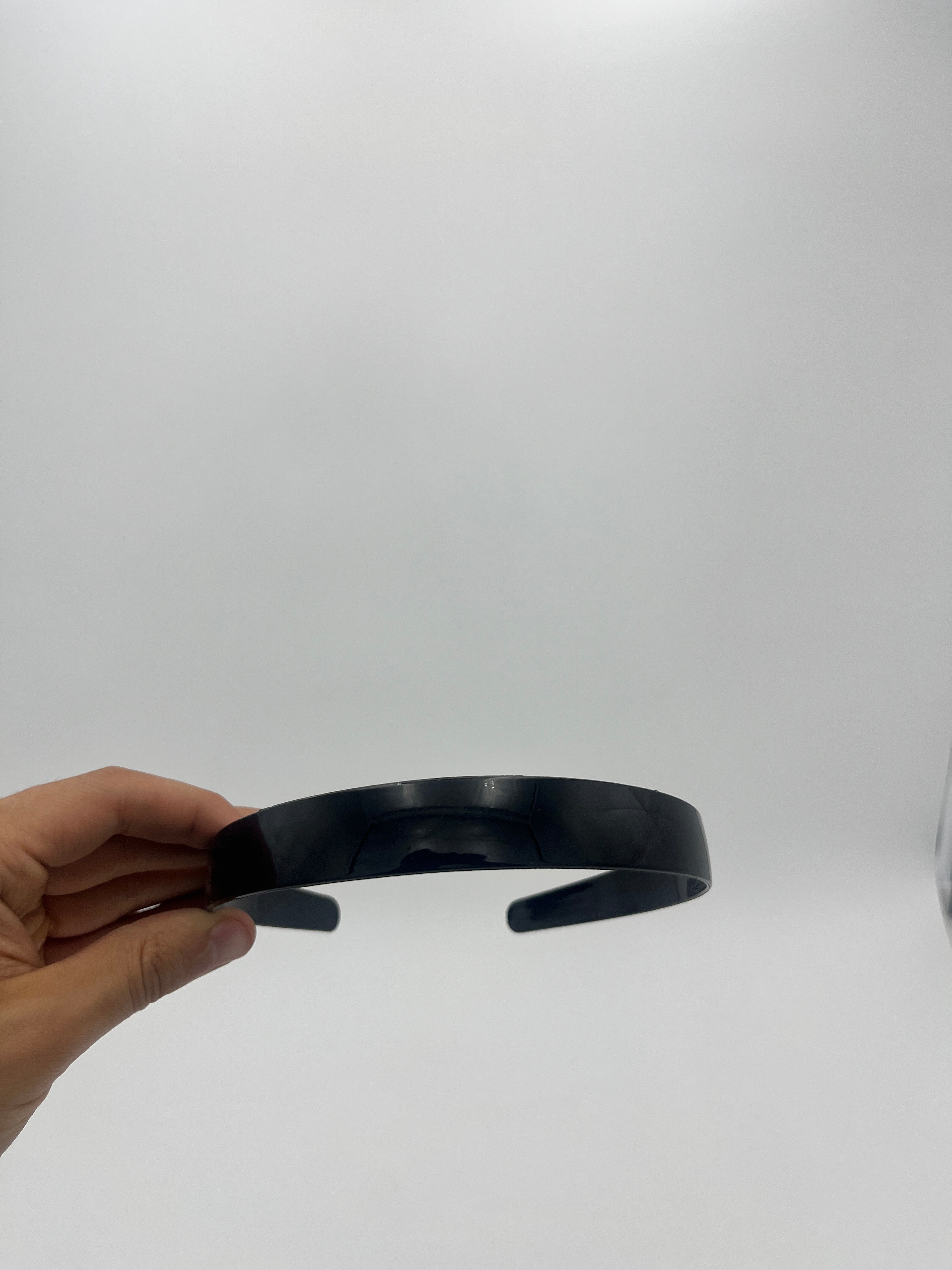 Diadema Básica Negra - Paquete de 12 piezas 1.83 c/u