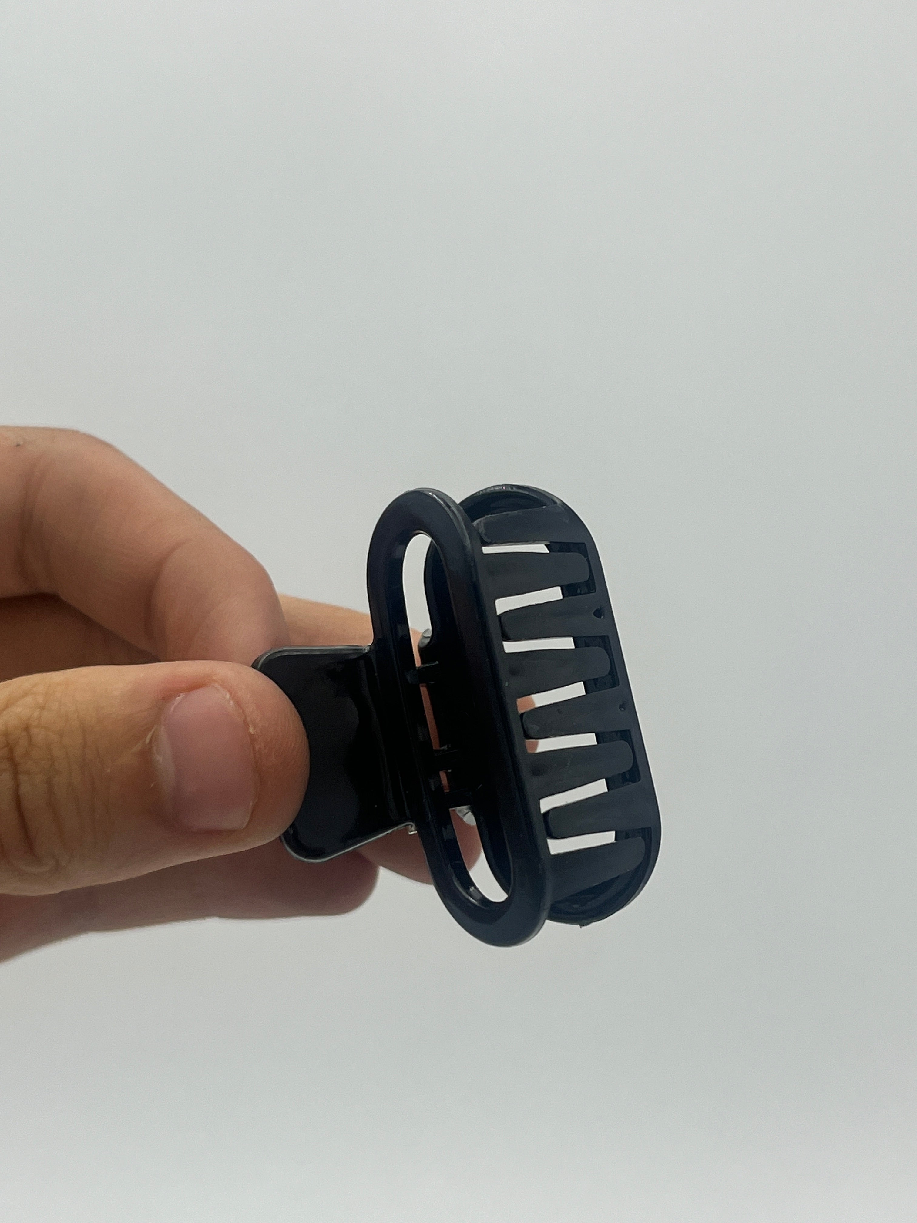 Pinza Chica Rectangular - Paquete de 12 piezas 2.58 c/u