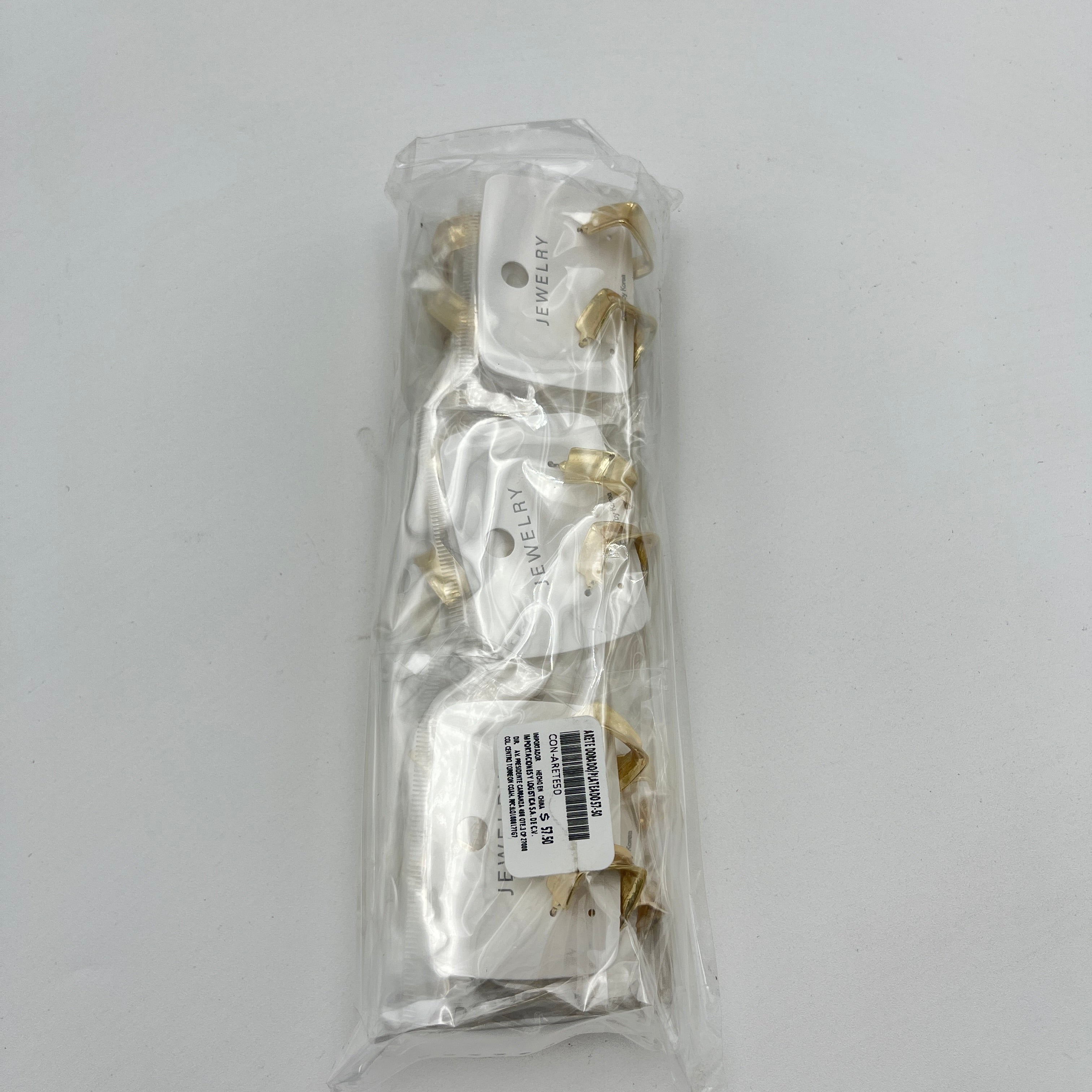 Arete Dorado A2- Paquete de 12 piezas 11.25 c/u