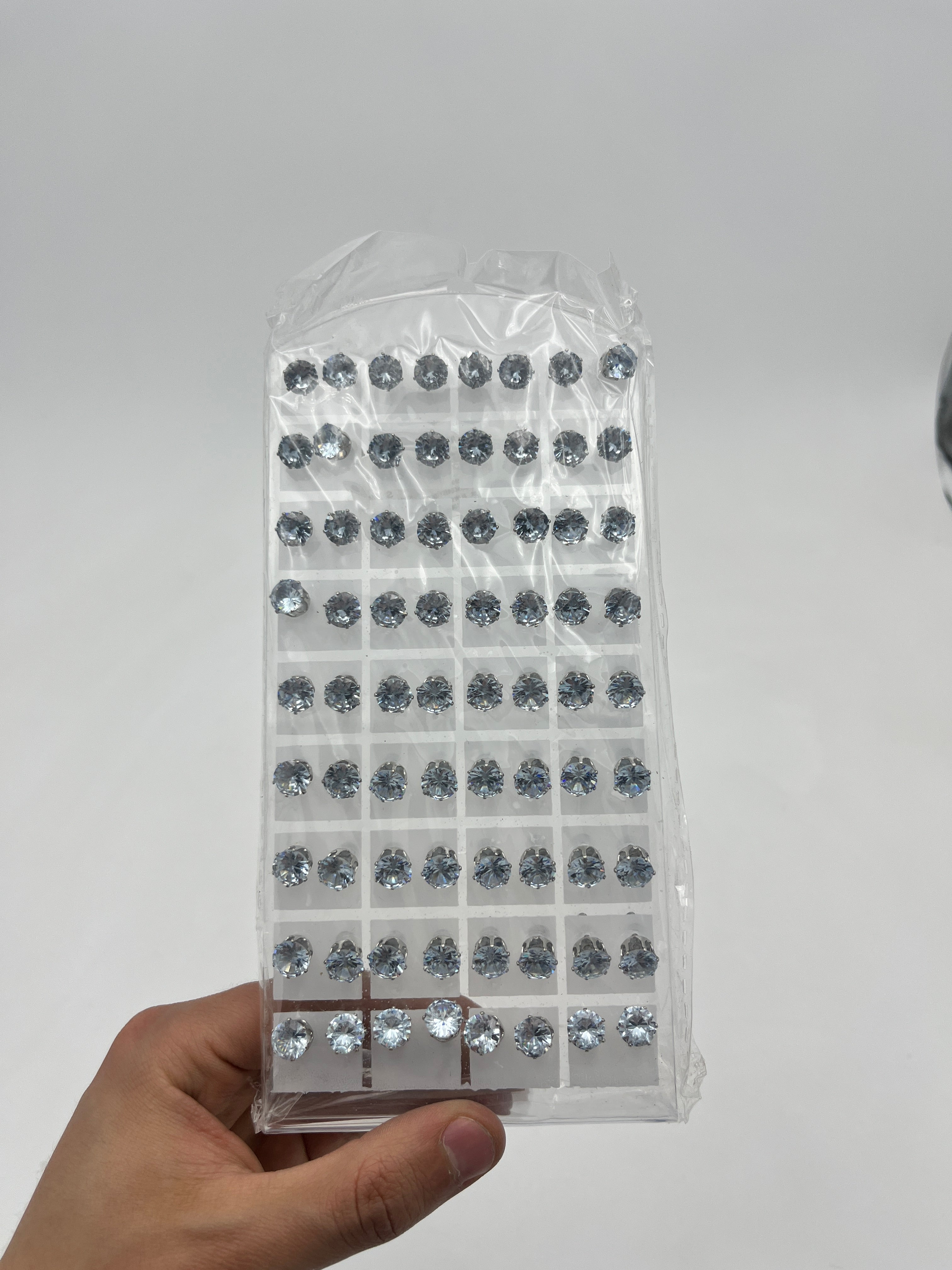 Broqueles Zirconia - Paquete de 36 piezas 1.75 c/u