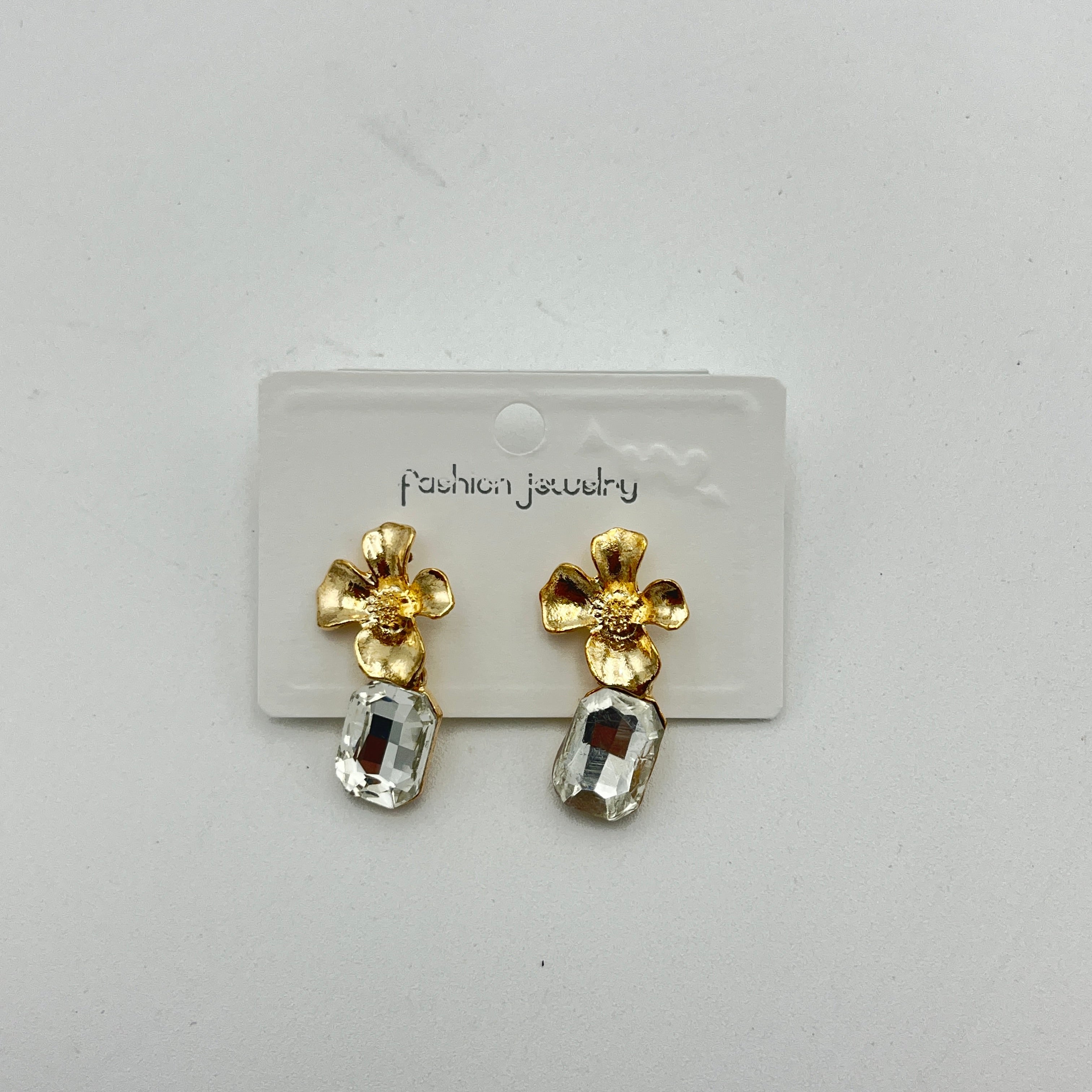 Arete Dorado A3 - Paquete de 12 piezas 11.25 c/u