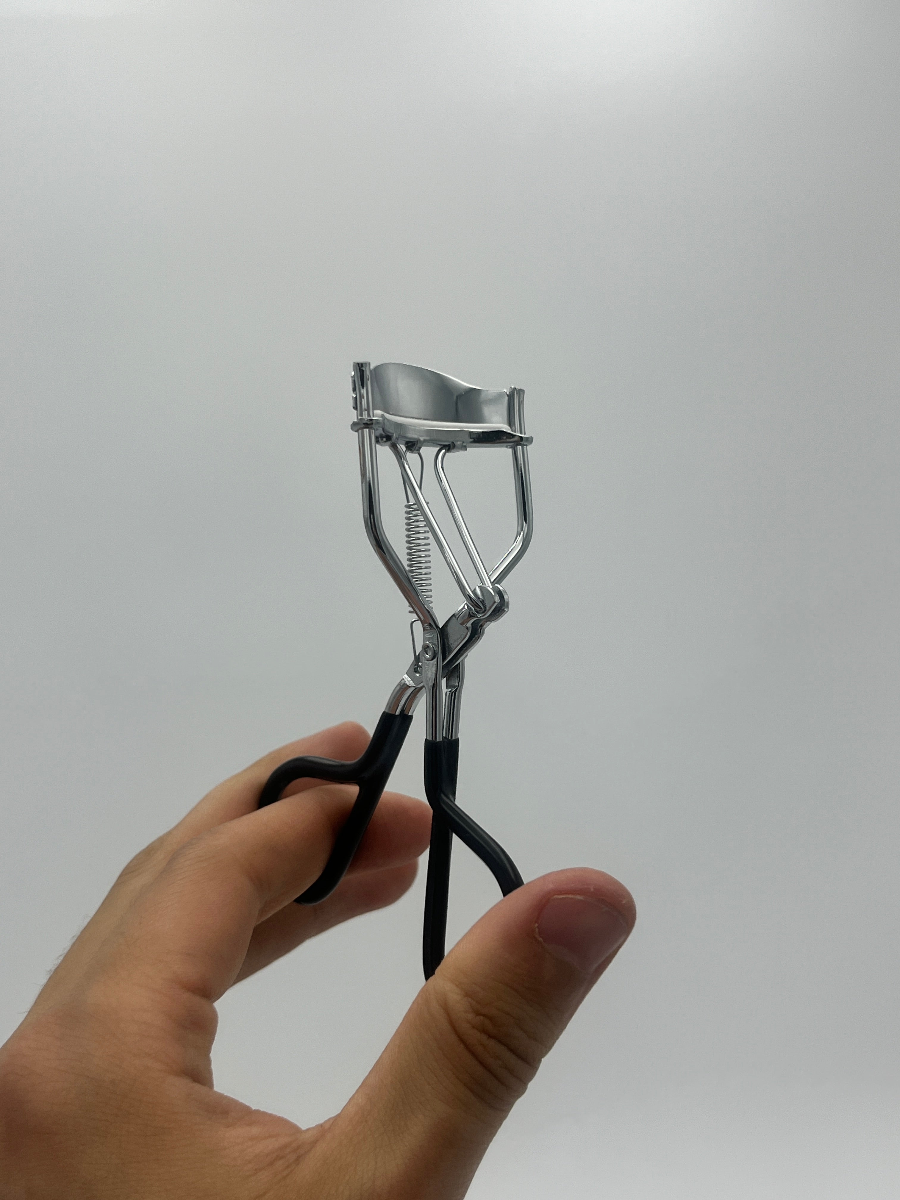 Rizador Metálico Negro Con Resorte - Paquete de 10 piezas 8.40 c/u