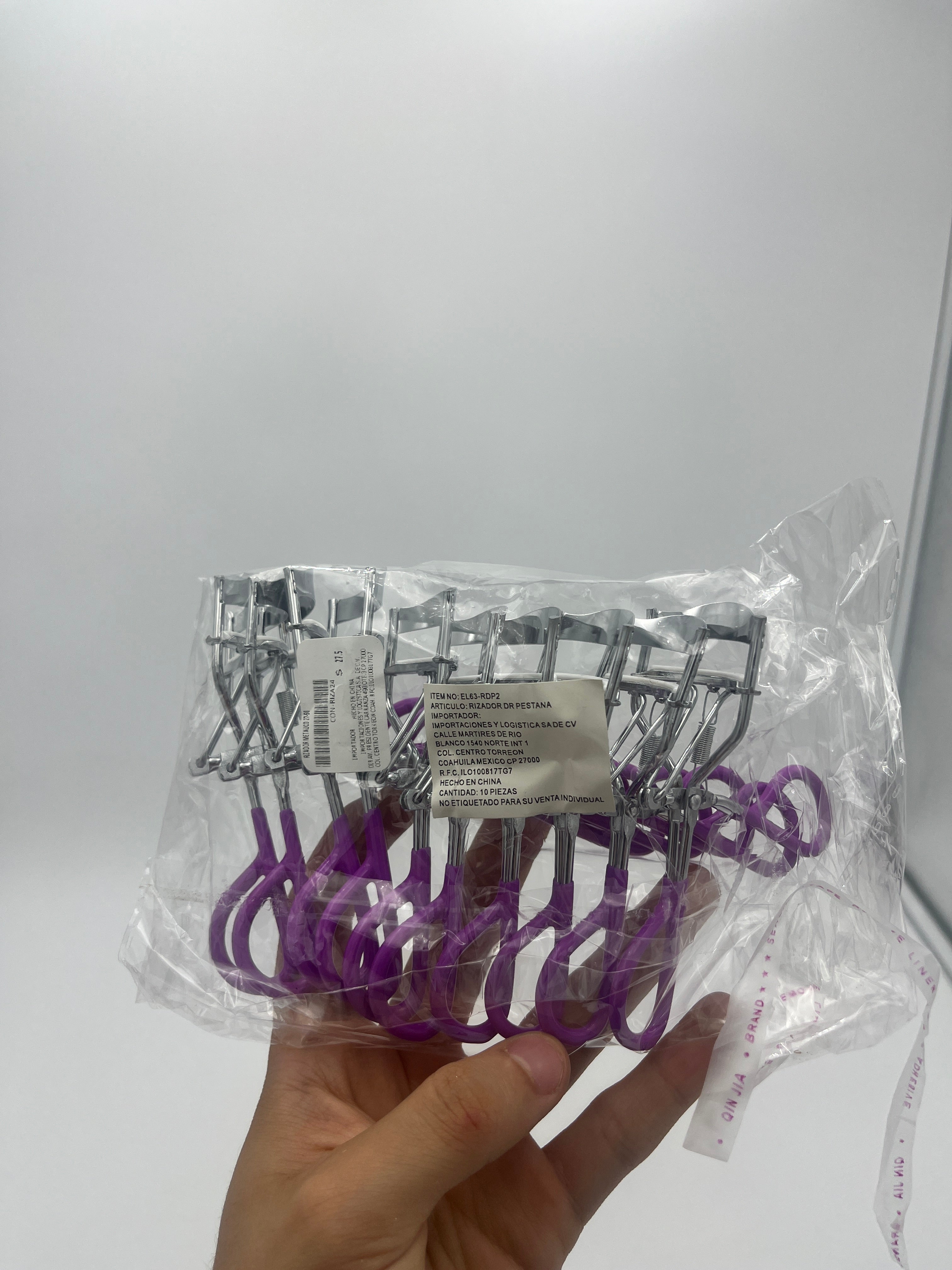 Rizador Metálico Morado Con Resorte - Paquete de 10 piezas 8.40 c/u