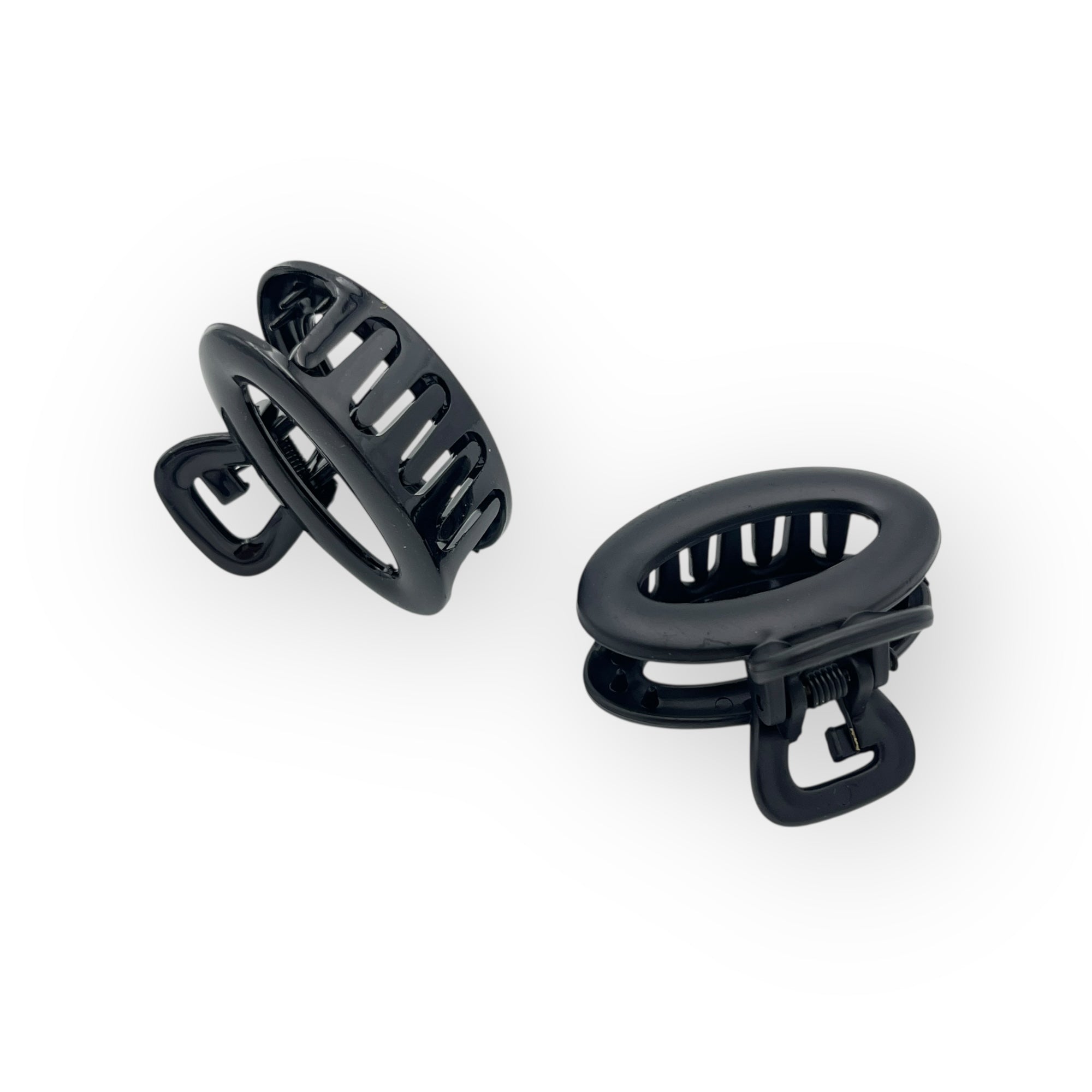 Pinza Chica Negra Óvalo - Paquete de 12 piezas 2.58 c/u