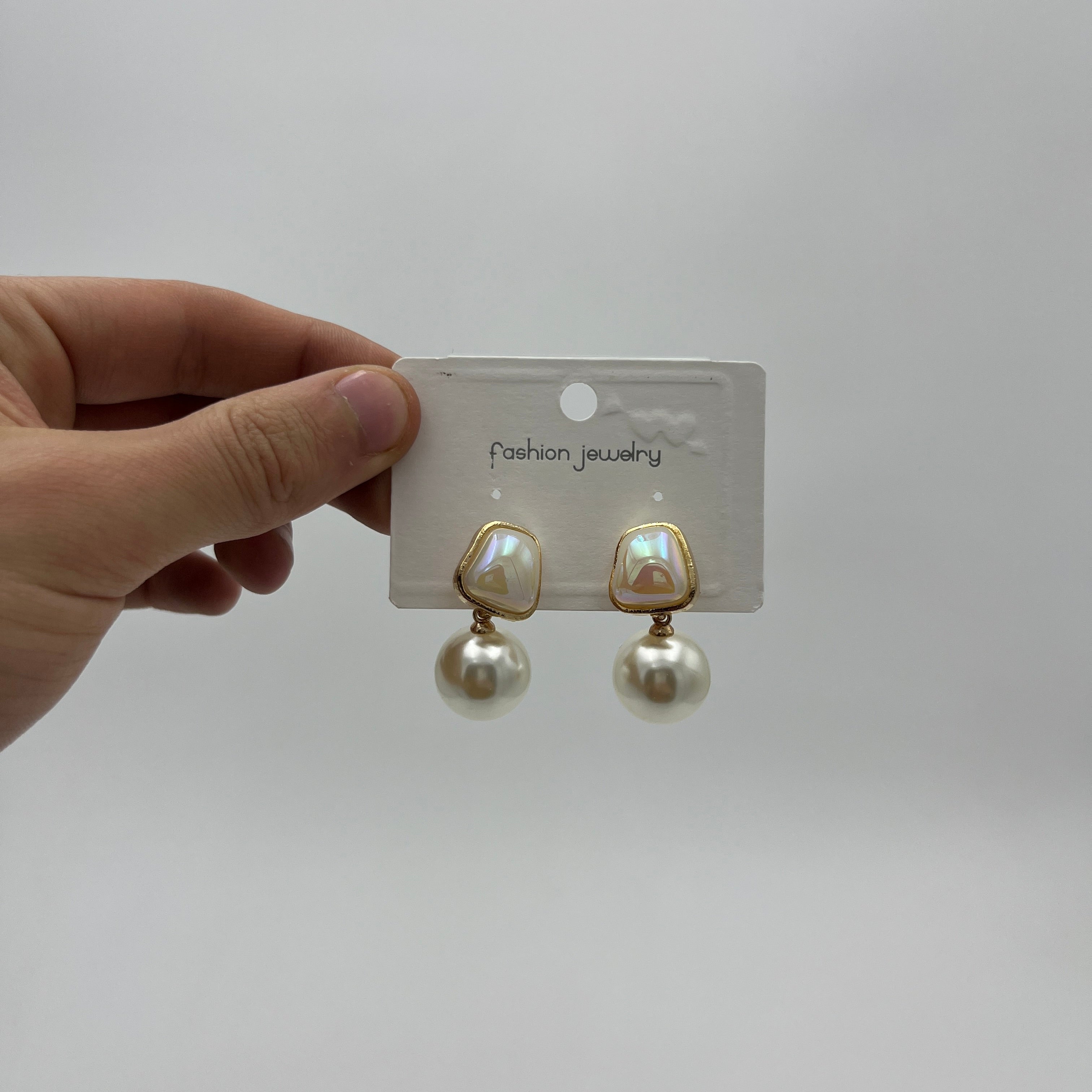 Arete Dorado A7 - Paquete de 12 piezas 11.25 c/u