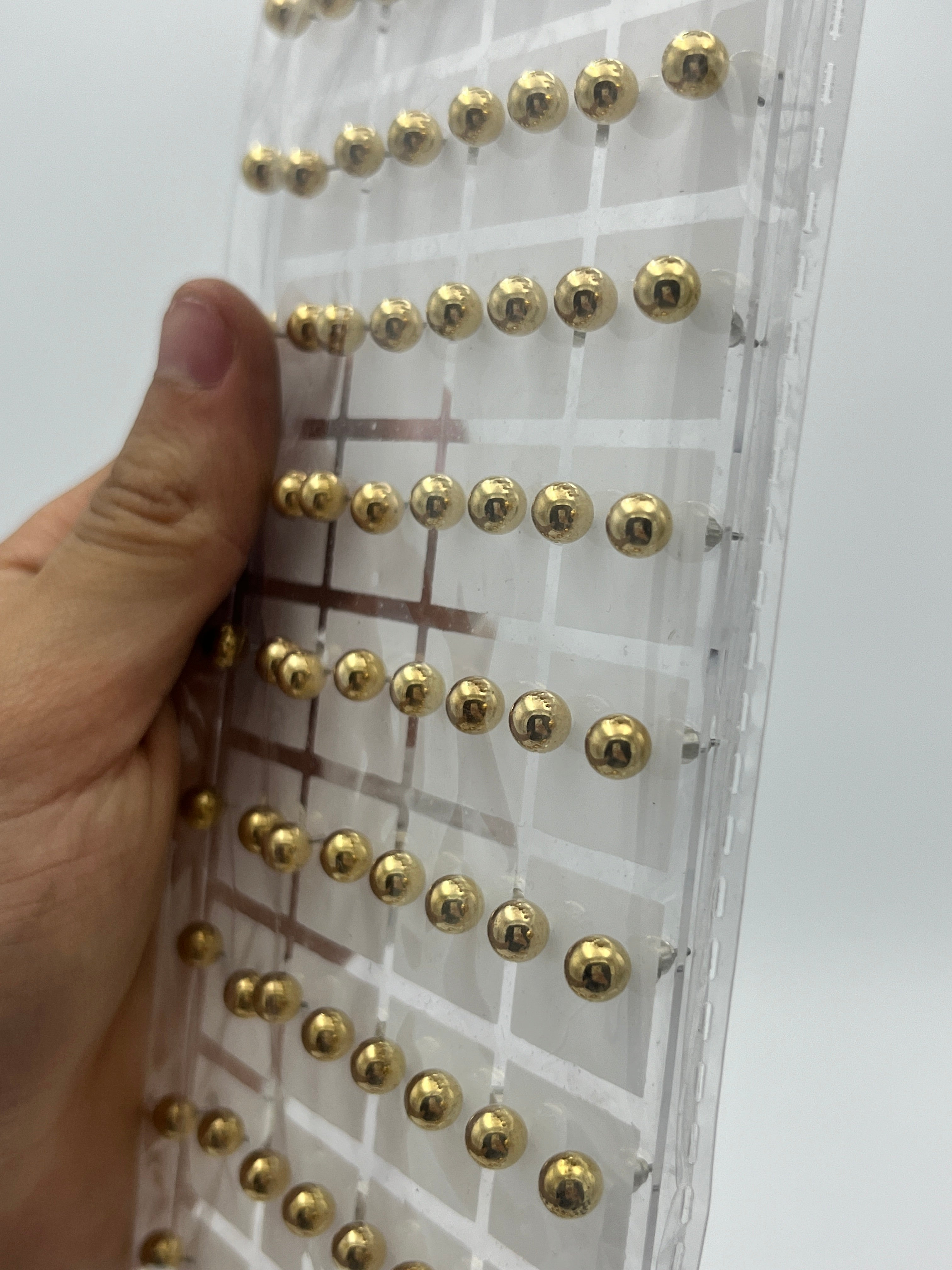 Broqueles Perla Dorada - Paquete de 36 piezas 1.75 c/u