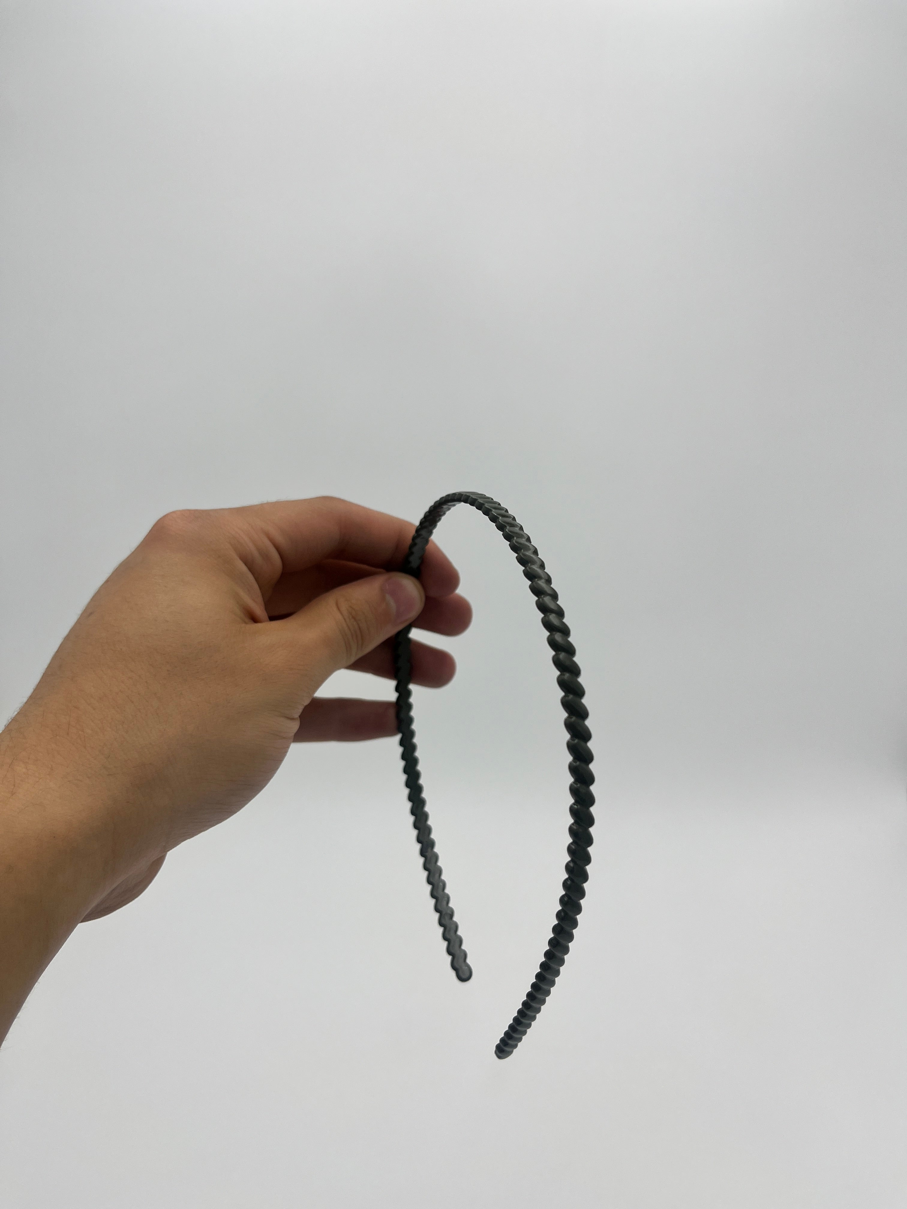 Diadema Delgada Puntos Colores Surtidos - Paquete de 12 piezas 1.83 c/u