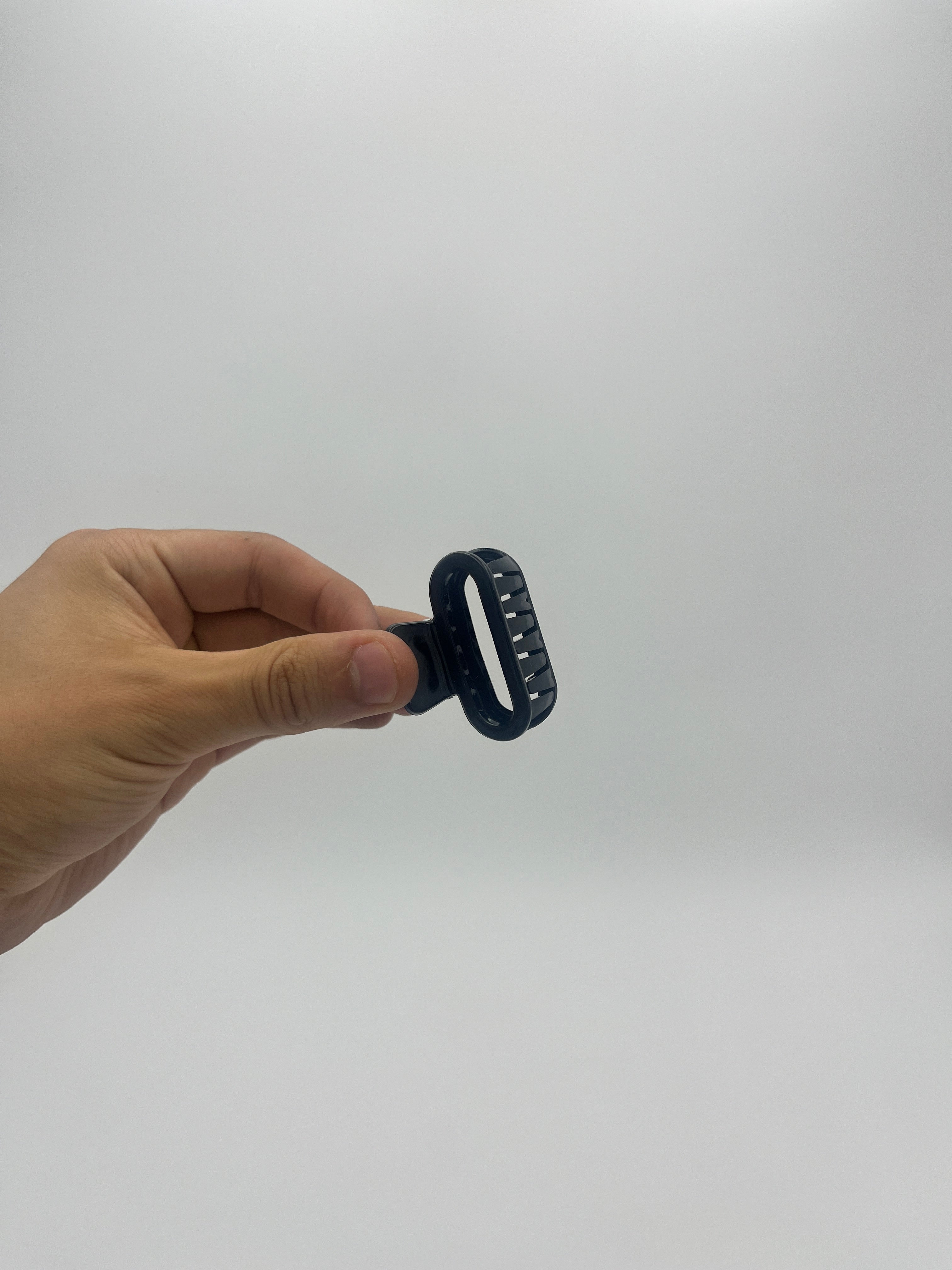 Pinza Chica Rectangular - Paquete de 12 piezas 2.58 c/u