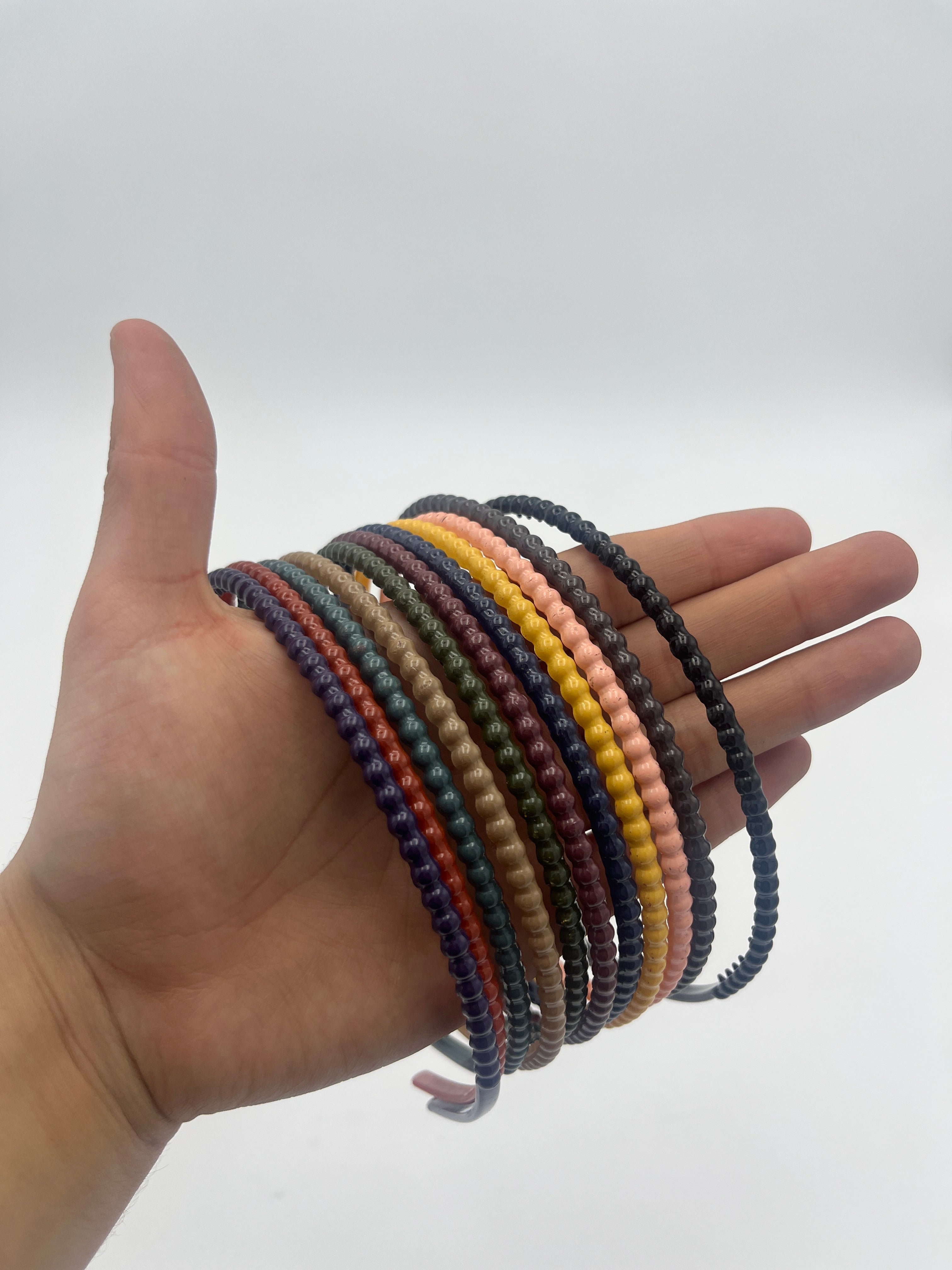 Diadema Sencilla Puntos Colores Surtidos - Paquete de 12 piezas 1.83 c/u