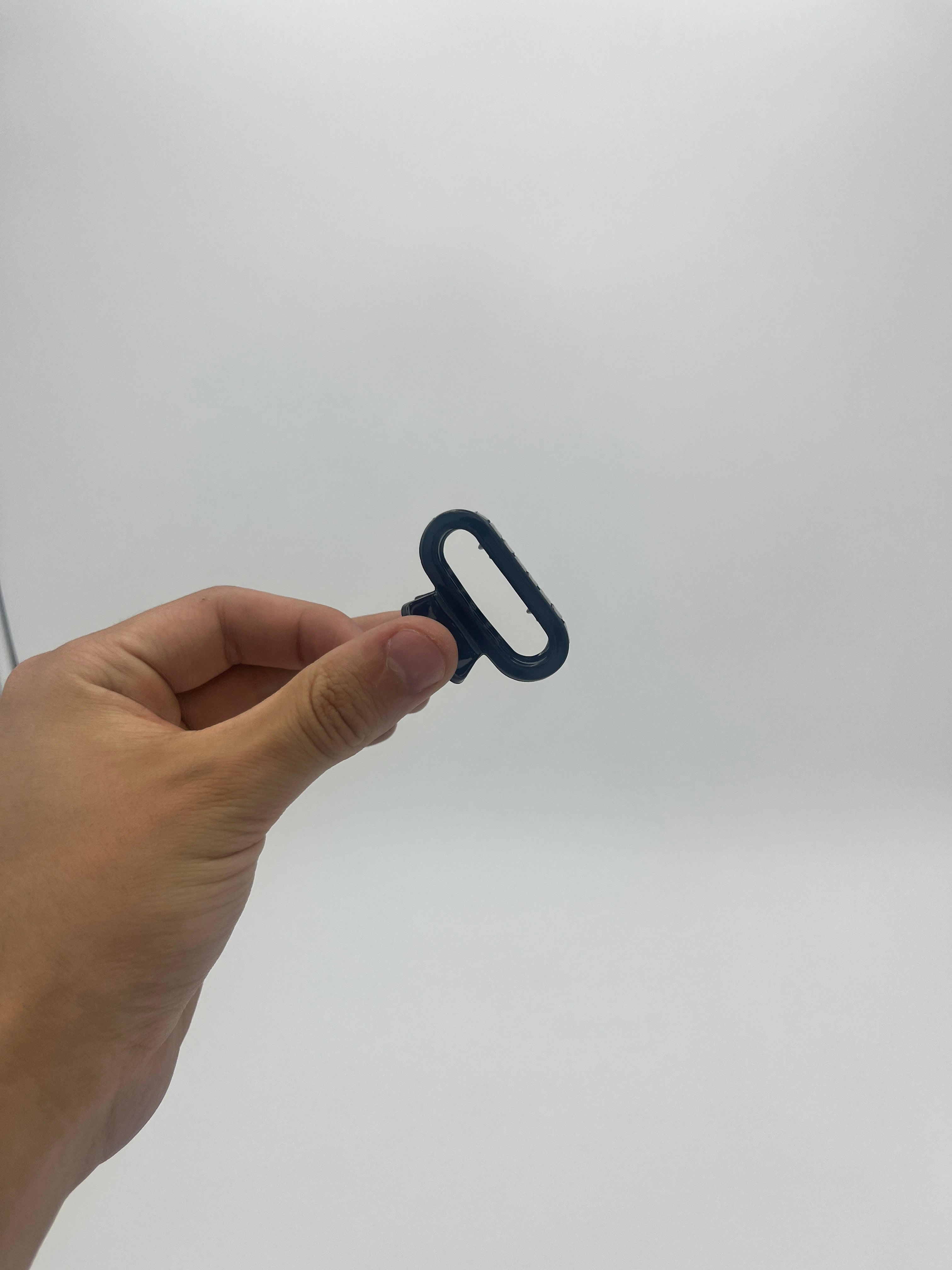 Pinza Chica Rectangular - Paquete de 12 piezas 2.58 c/u