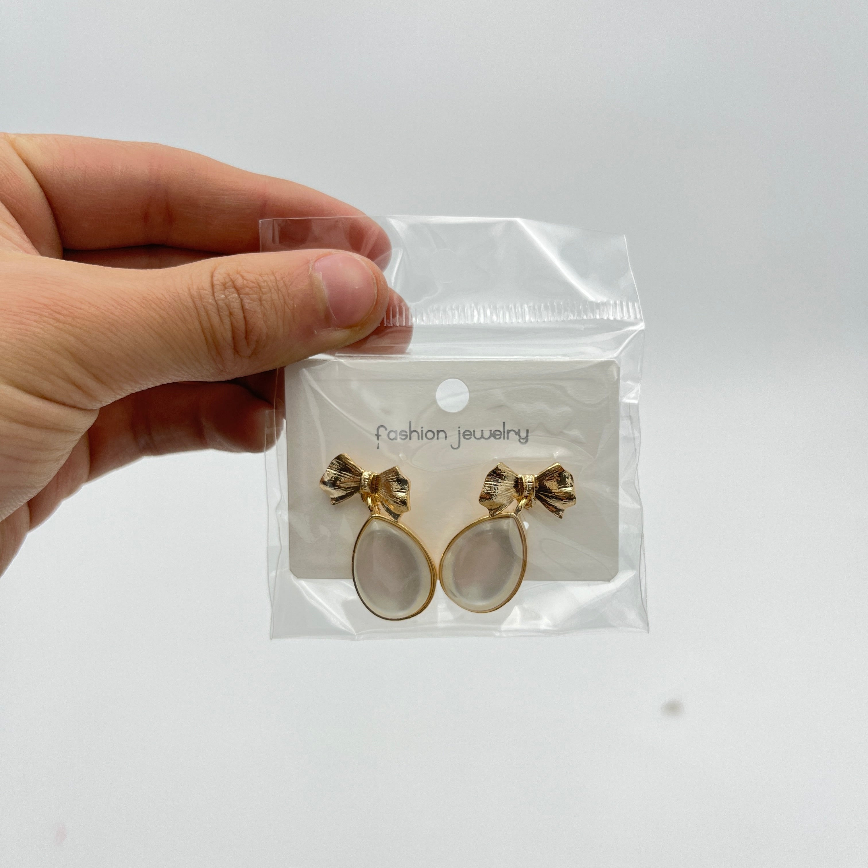 Arete Dorado A5 - Paquete de 12 piezas 11.25 c/u