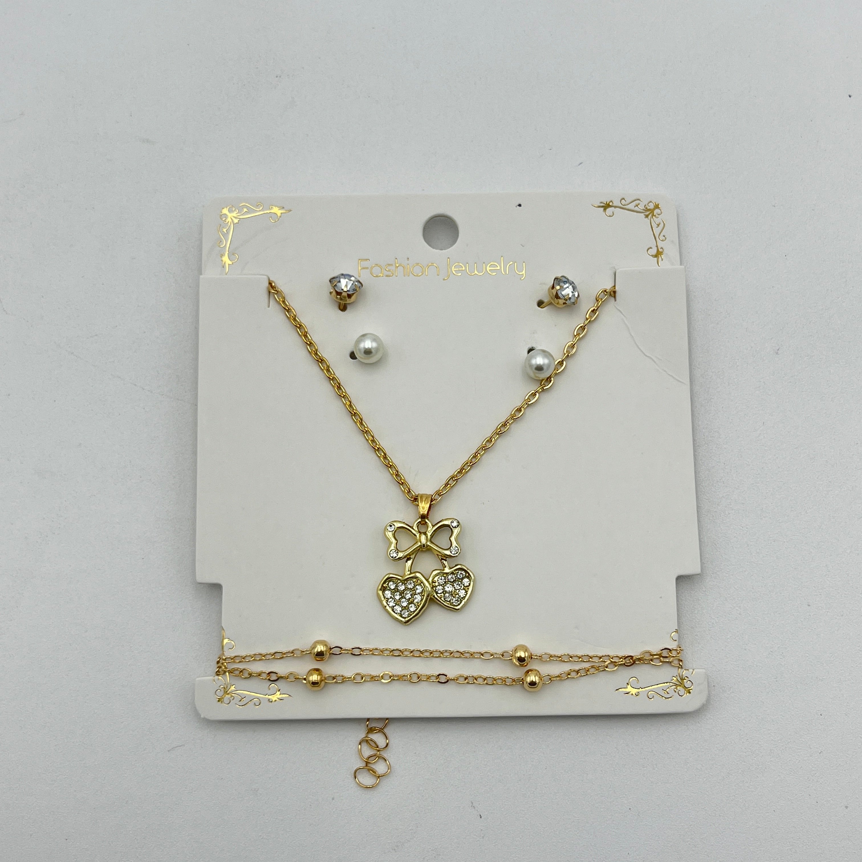 Collar con Aretes A2 - Paquete de 12 piezas 11.25 c/u