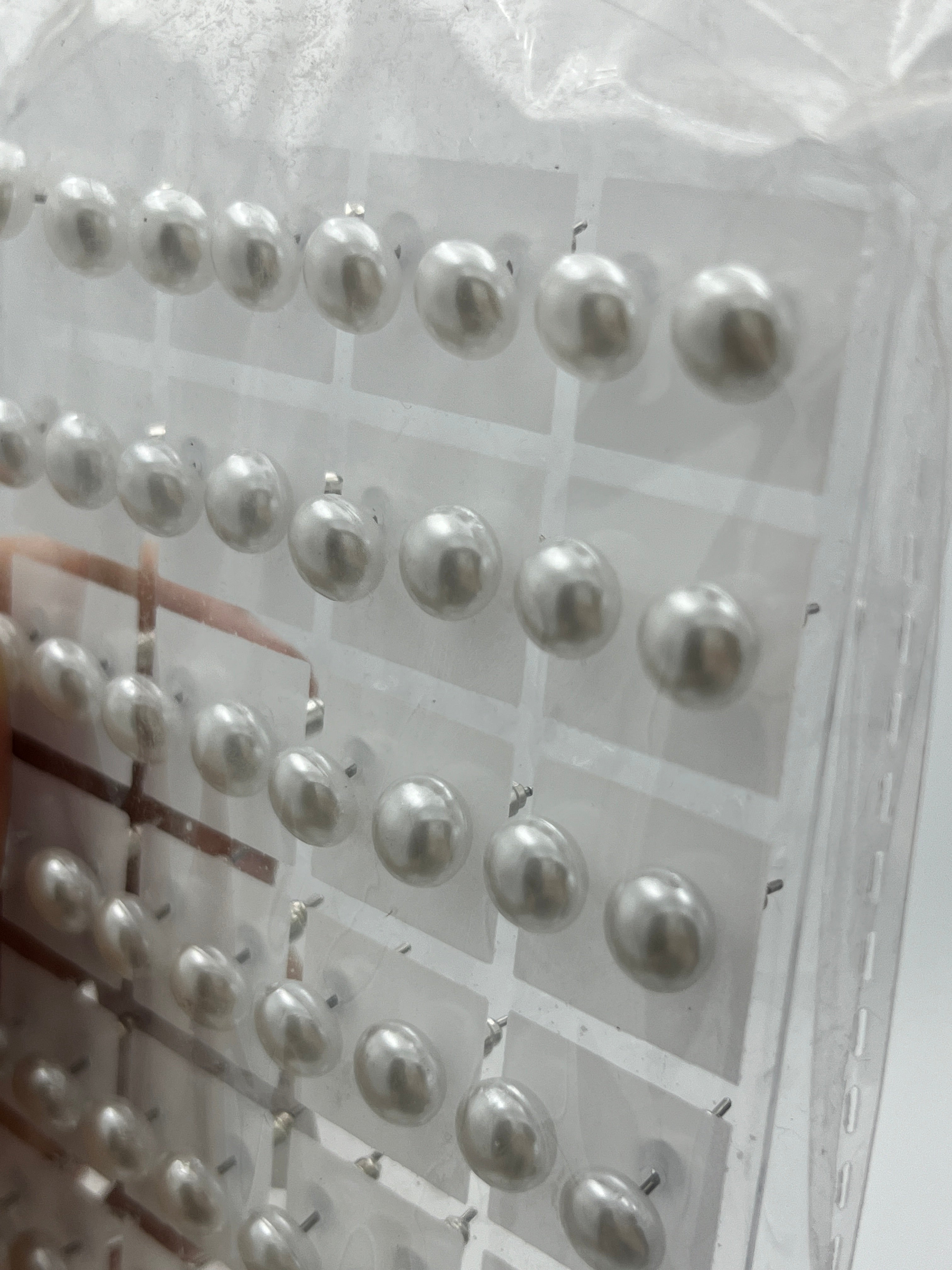 Broqueles perla - Paquete de 36 piezas 1.75 c/u