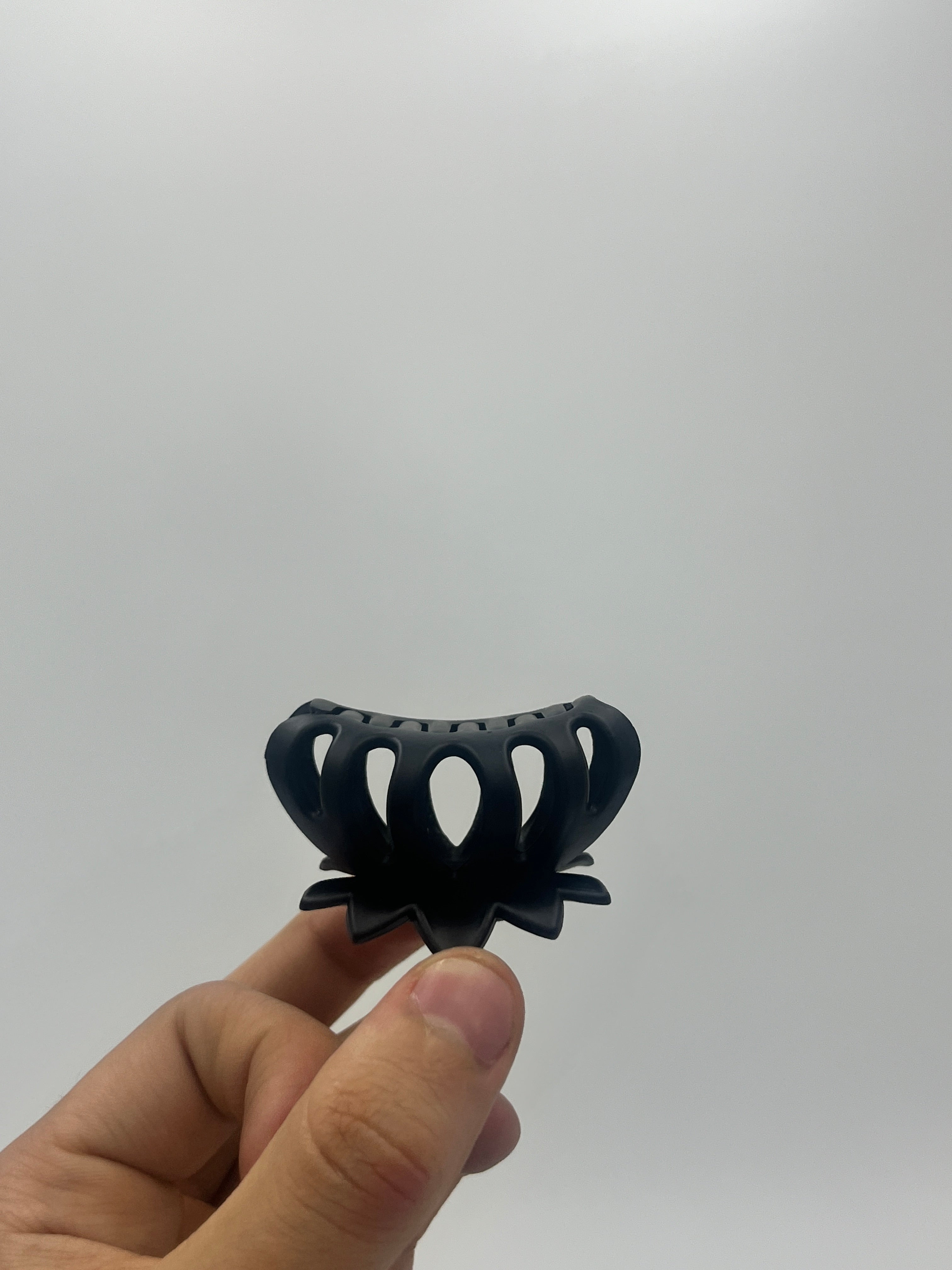 Pinza Chica Mate y Brilloso Tonos Cafés - Paquete de 12 piezas 2.58 c/u