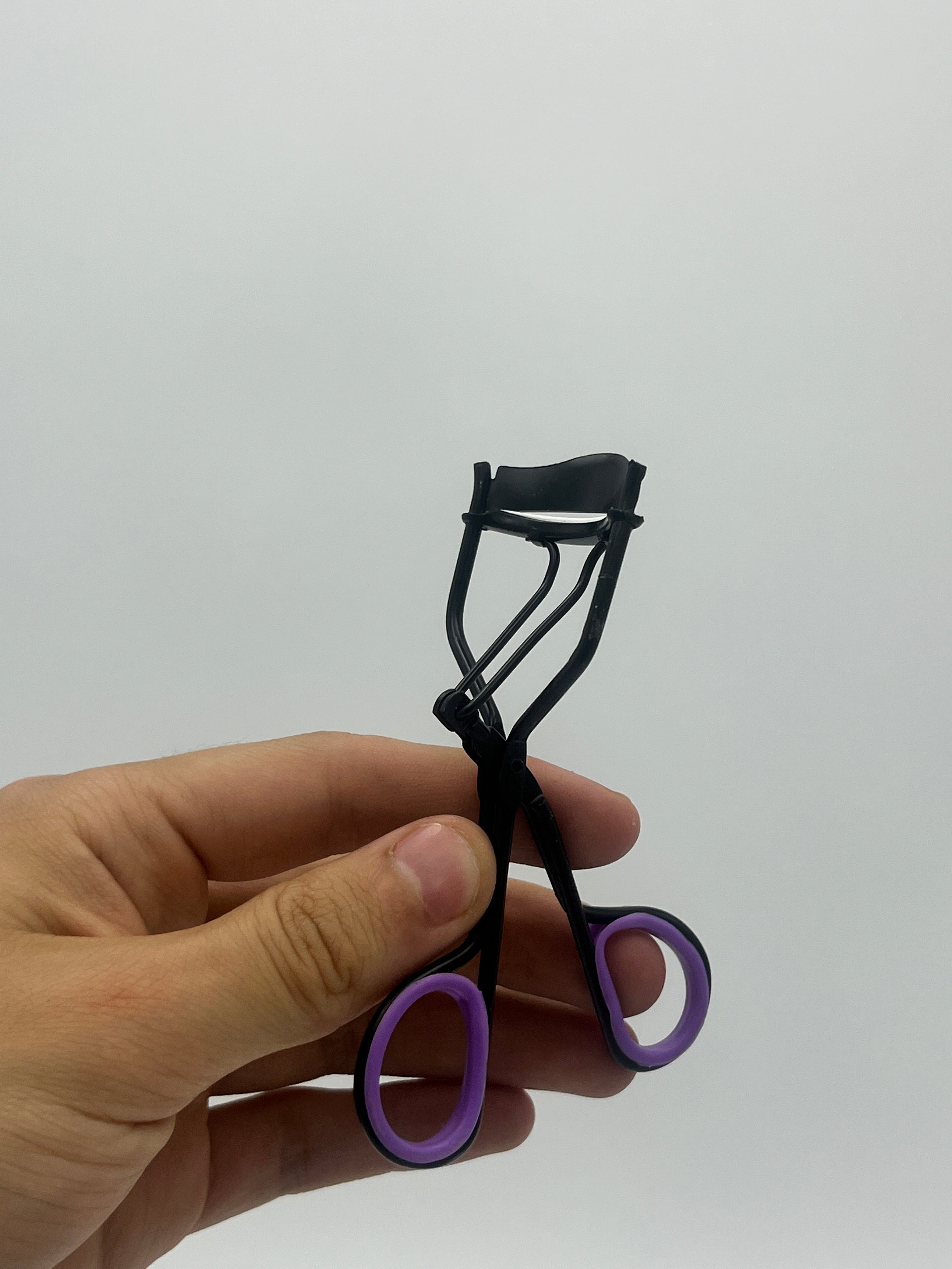 Rizador Metálico Negro Sin Resorte - Paquete de 10 piezas 8.40 c/u