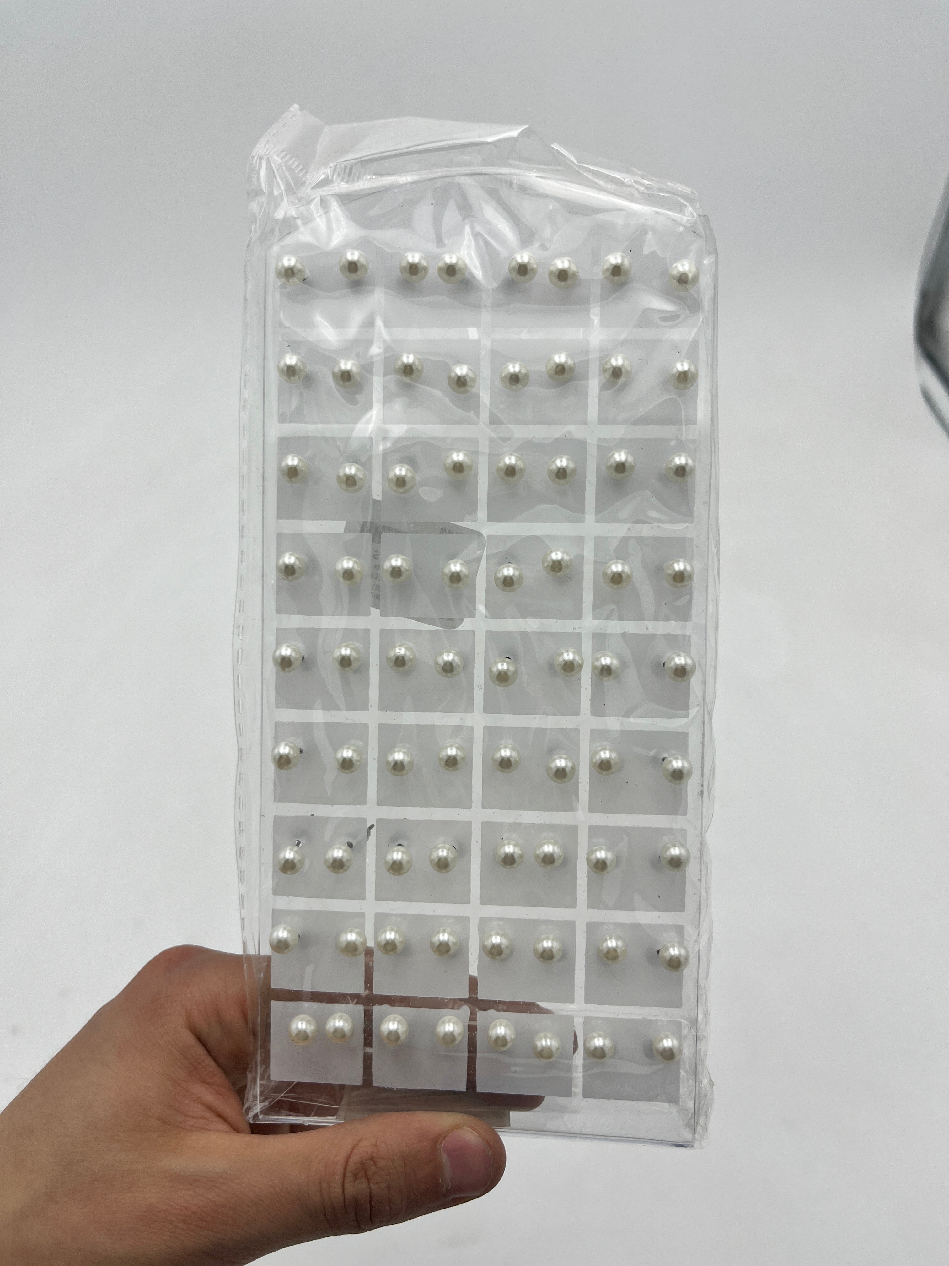 Broqueles perla - Paquete de 36 piezas 1.75 c/u