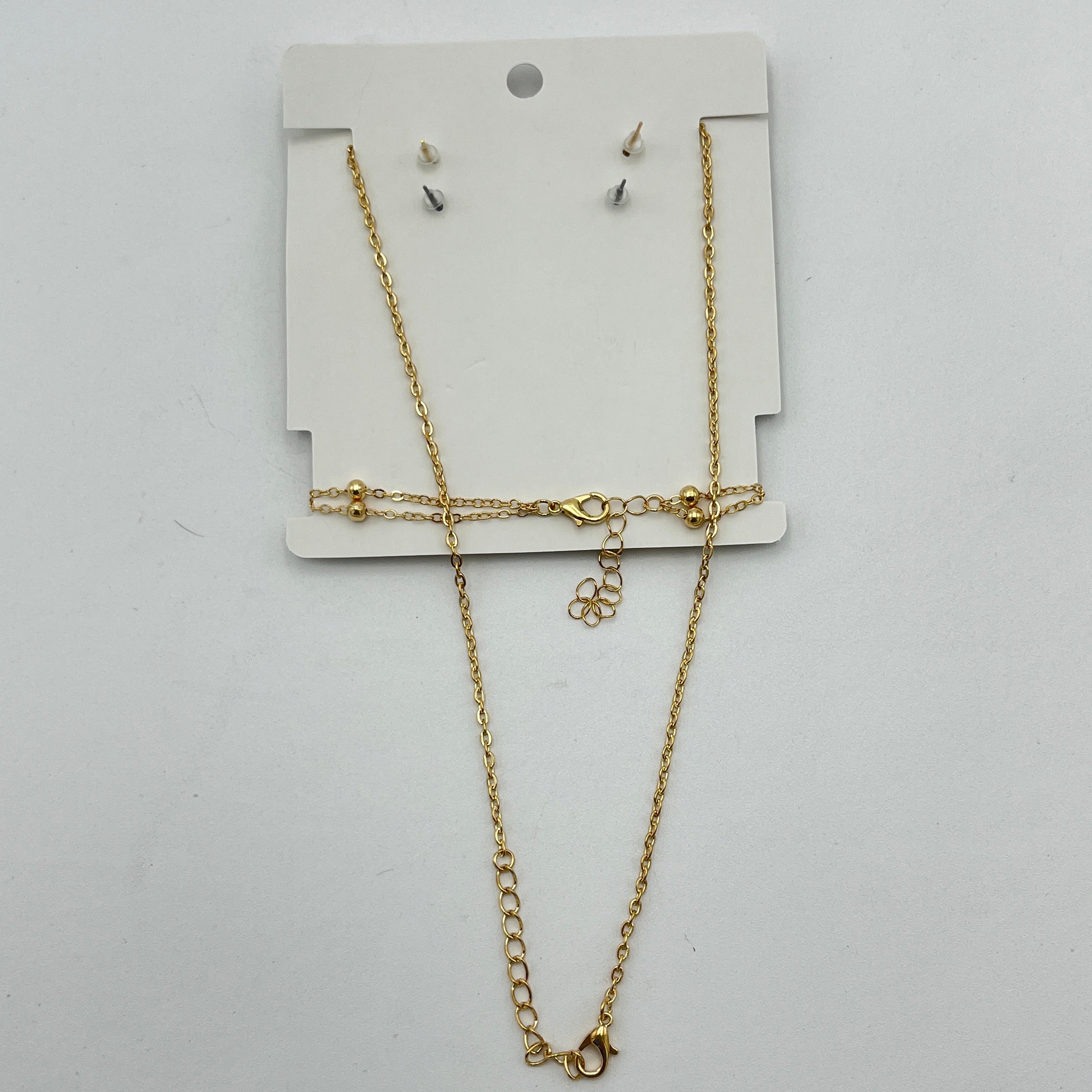 Collar con Aretes A2 - Paquete de 12 piezas 11.25 c/u