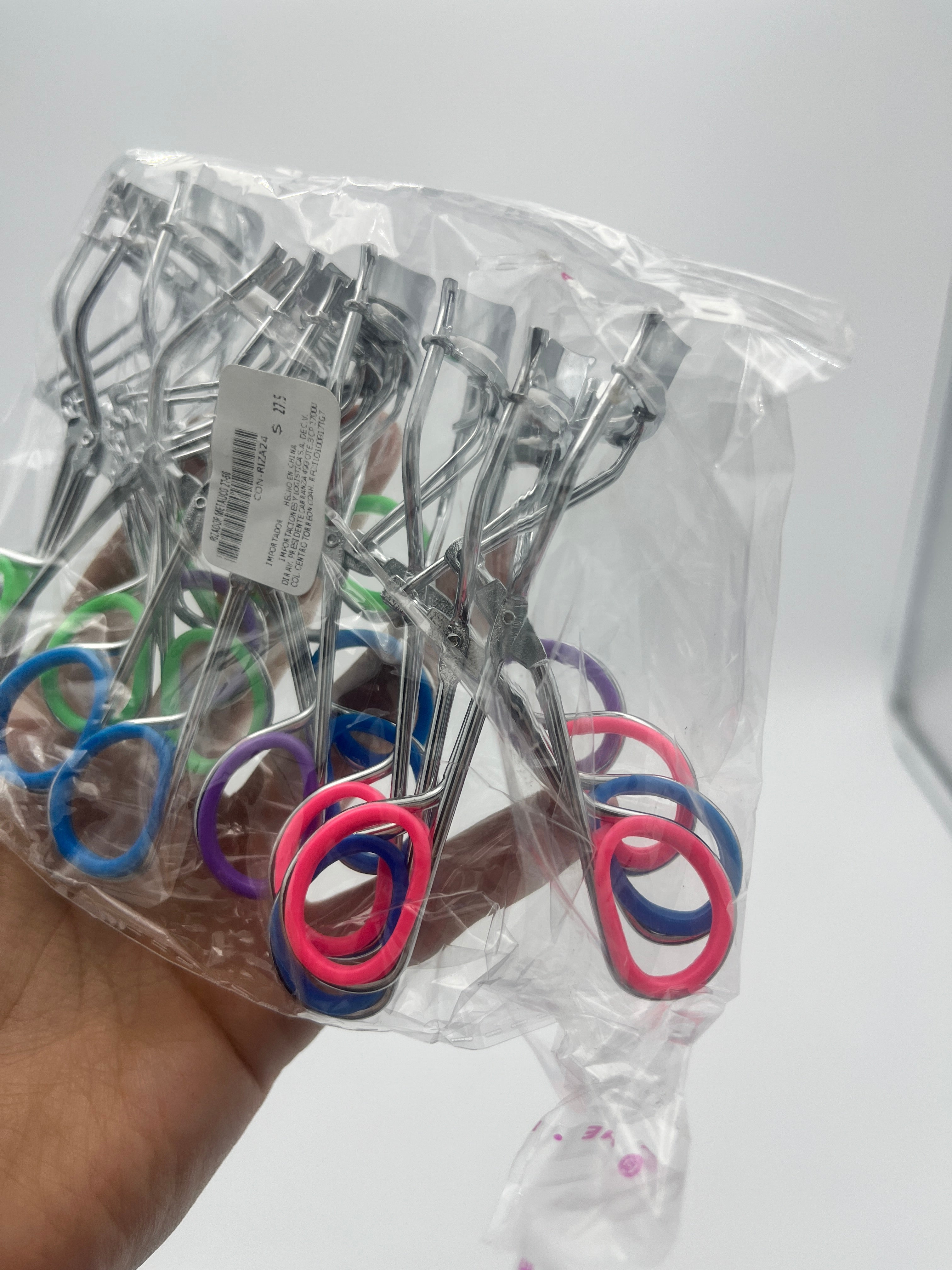 Rizador Metálico Plateado Sin Resorte - Paquete de 10 piezas 8.40 c/u