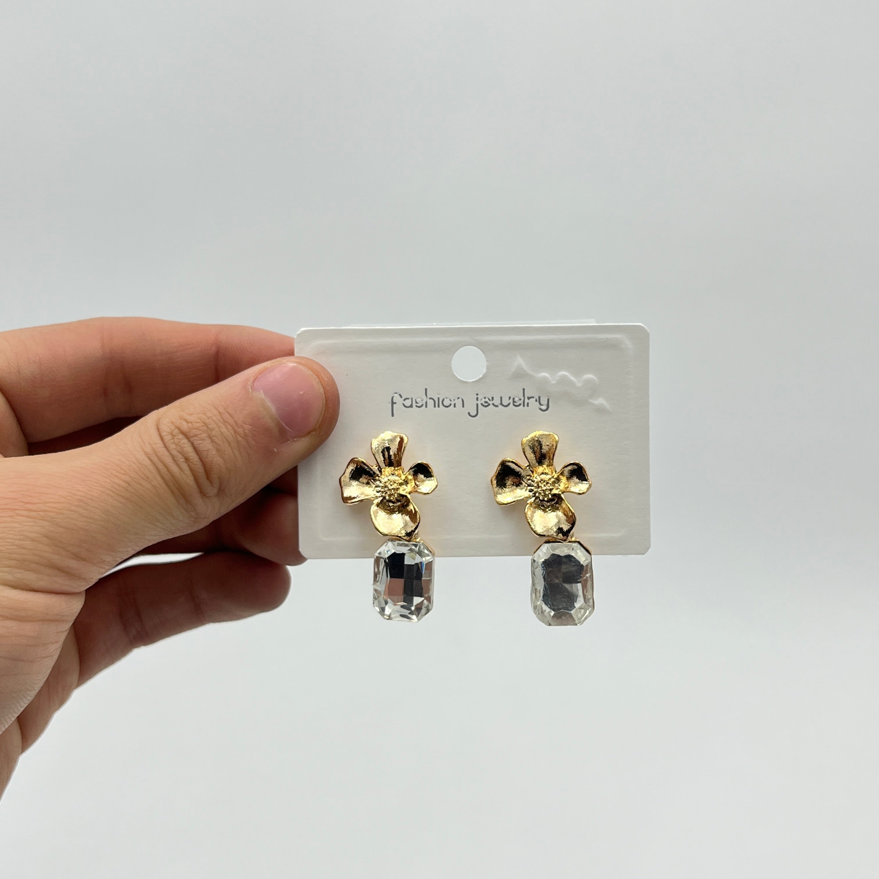 Arete Dorado A3 - Paquete de 12 piezas 11.25 c/u