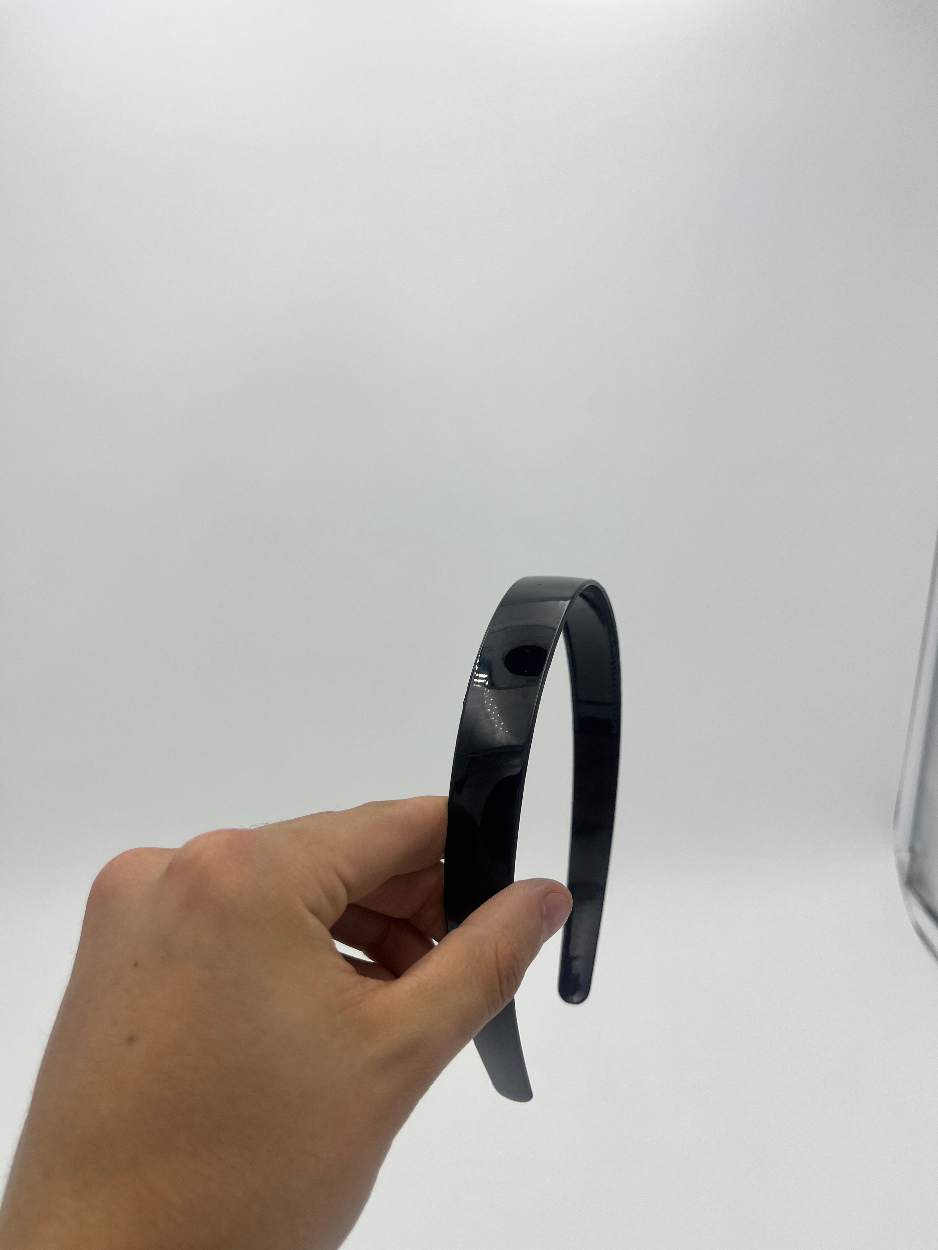 Diadema Básica Negra - Paquete de 12 piezas 1.83 c/u