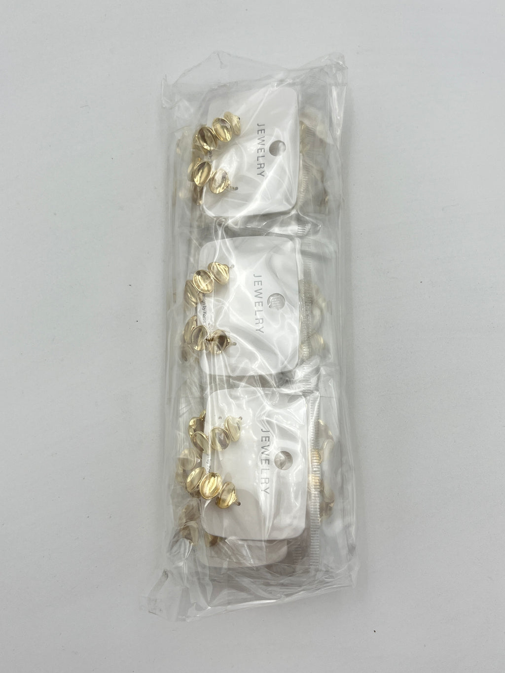 Arete Dorado A9 - Paquete de 12 piezas 11.25 c/u