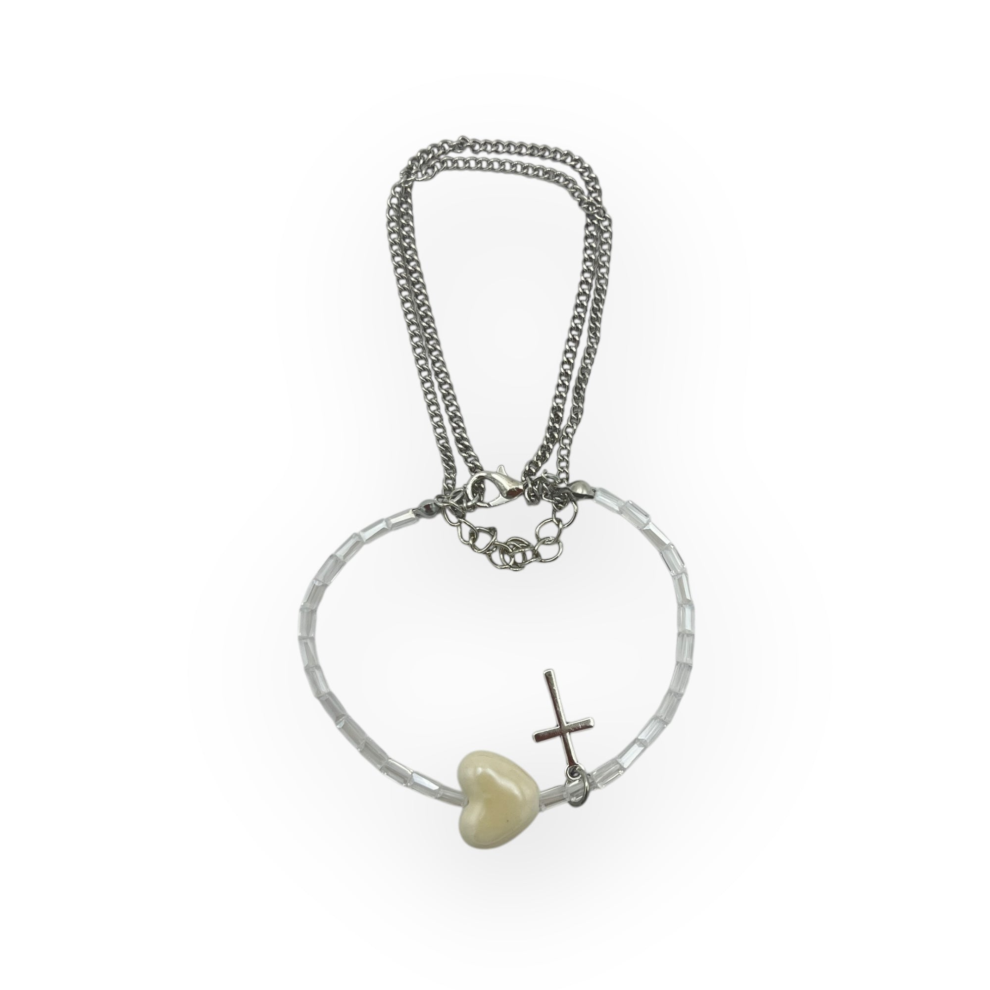 Pulsera Triple Plateada Corazón y Cruz - Paquete de 12 piezas 14.08 c/u